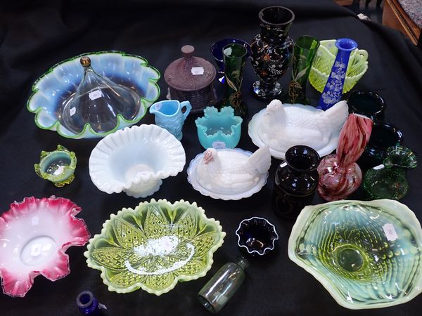 A COLLECTION OF VICTORIAN GLASS WARE