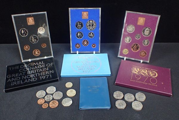 THE ROYAL MINT COINAGE OF GREAT BRITAIN AND NORTHERN IRELAND 1977 COIN SET