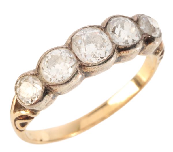 AN ANTIQUE DIAMOND FIVE STONE RING