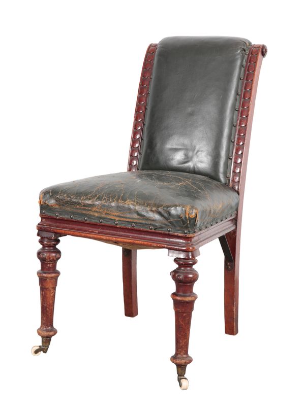 A VICTORIAN WALNUT SIDE CHAIR IN THE MANNER OF JAMES LAMB (1817-1902)