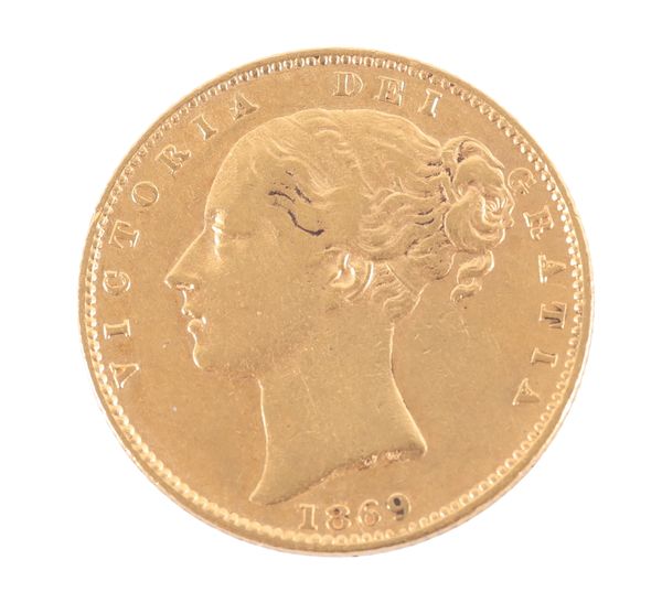 AN 1869 QUEEN VICTORIA GOLD SOVEREIGN