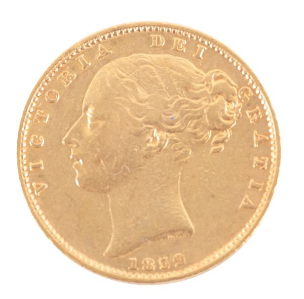 AN 1852 QUEEN VICTORIA GOLD SOVEREIGN