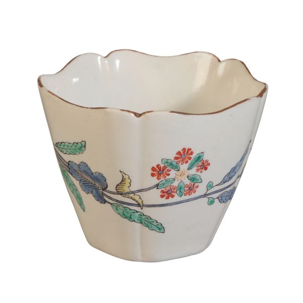 A CHANTILLY PORCELAIN BEAKER