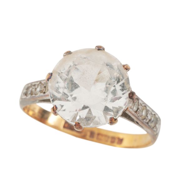 A VINTAGE PASTE SOLITAIRE RING