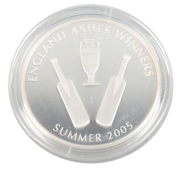 WESTMINSTER MINT: 'ENGLAND ASHES WINNERS 2005' 5OZ SILVER COMMEMORATIVE COIN