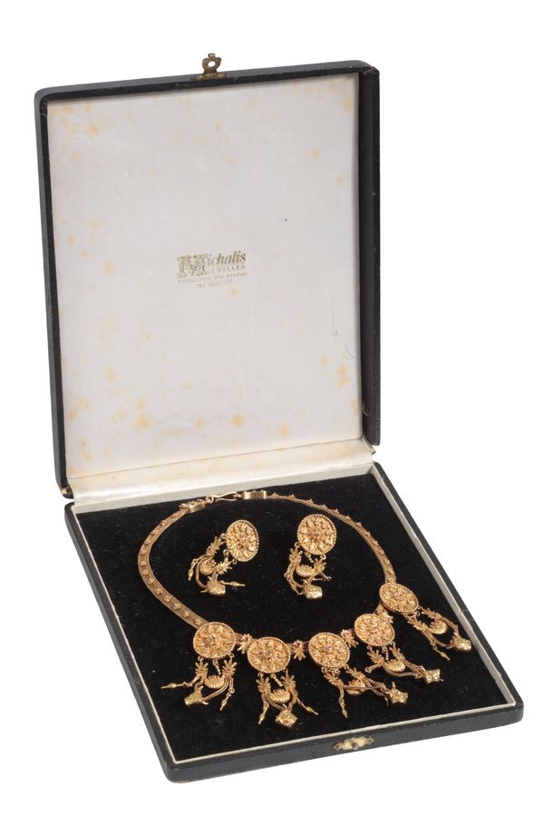 A GREEK REVIVAL RUBY FRINGE NECKLACE AND EARRING SUITE