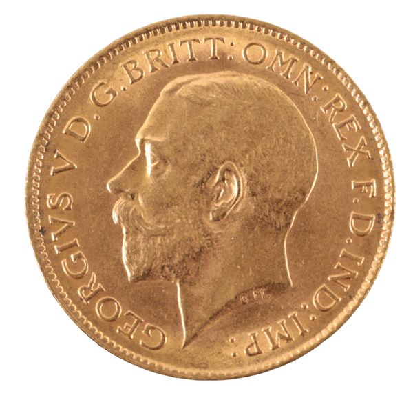 A GEORGE V 1914 GOLD HALF SOVEREIGN
