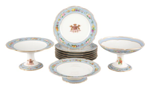 A PART PARIS PORCELAIN ARMORIAL DESSERT SERVICE