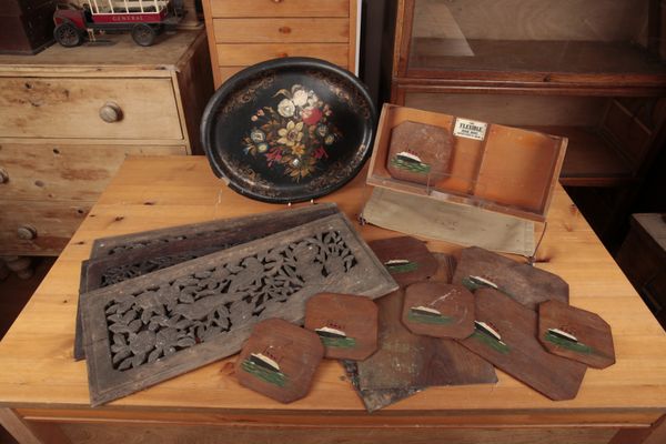 AN EARLY 20TH CENTURY ‘FLEXIBLE BOOK REST’