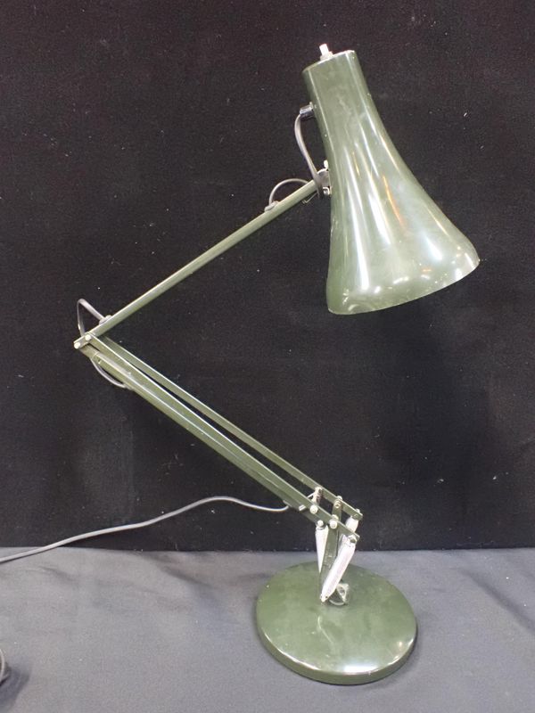 AN ANGLEPOISE LIGHTING LIMITED '90' LAMP