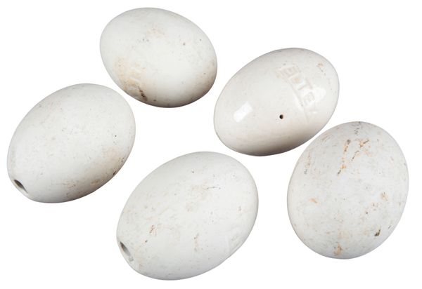 FIVE ELTEX CERAMIC DUMMY OR CROCK EGGS