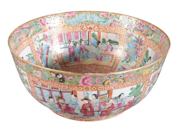 A CHINESE PORCELAIN FAMILLE ROSE PUNCH BOWL