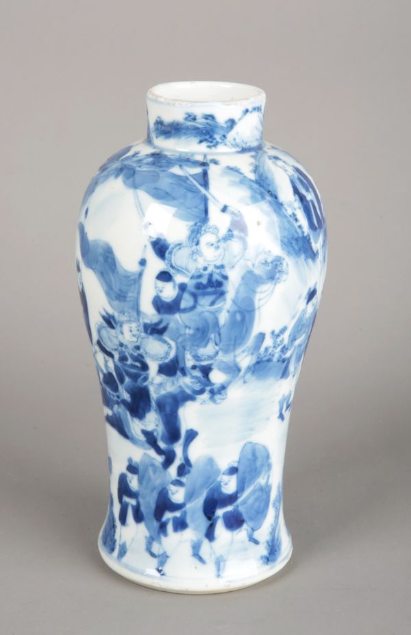 A CHINESE PORCELAIN BLUE AND WHITE BALUSTER VASE