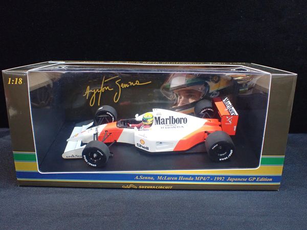 AYRTON SENNA 50TH BIRTH ANNIVERSARY: A MINICHAMPS F1 CAR MODEL - MCLAREN HONDA MP4/7