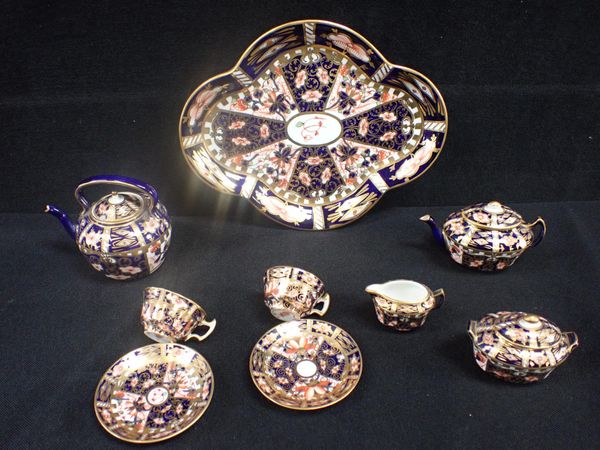 A MATCHED ROYAL CROWN DERBY MINIATURE TEA SET , IMARI PATTERN 6299