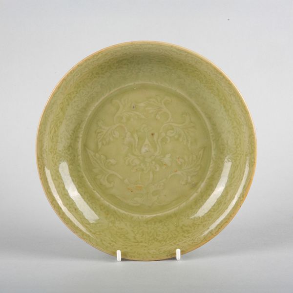 A CHINESE PORCELAIN LONGQUAN CELADON 'LOTUS' DISH