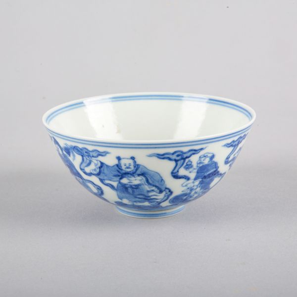 A CHINESE PORCELAIN BLUE AND WHITE 'EIGHT IMMORTALS' BOWL