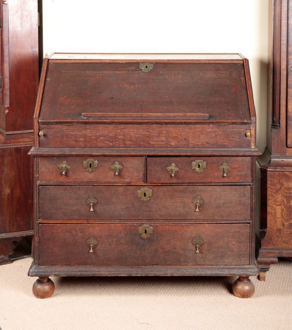 AN OAK BUREAU