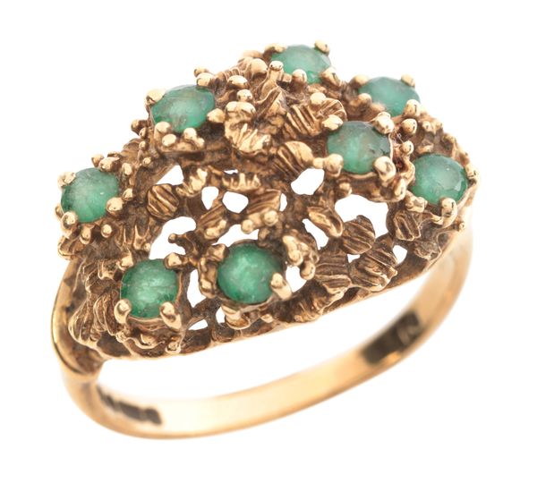 A MODERNIST EMERALD RING