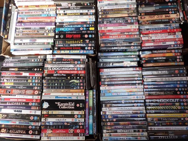 APPROXIMATELY 185+ DVDs, MODERN AND CLASSIC FILMS, COMEDY