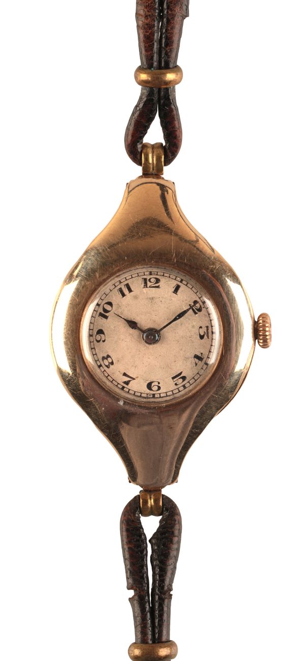 A 9CT GOLD WRISTWATCH