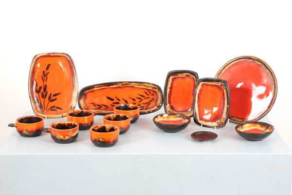 A LAVA WARE SOUP SERVICE