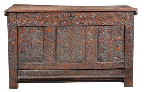 AN ENGLISH OAK MULE CHEST