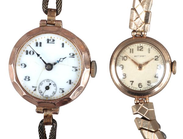 A 9CT GOLD WRISTWATCH