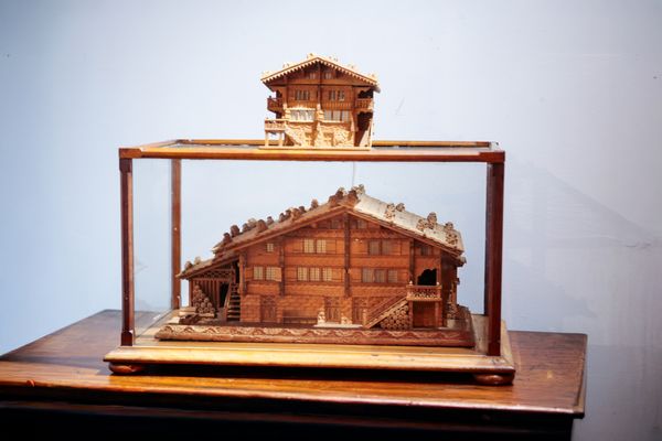 A SWISS PINE CHALET JEWELLERY BOX