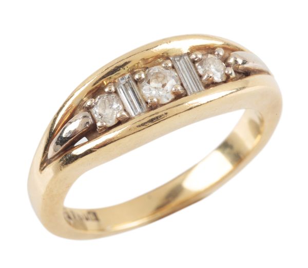 A FIVE STONE DIAMOND RING