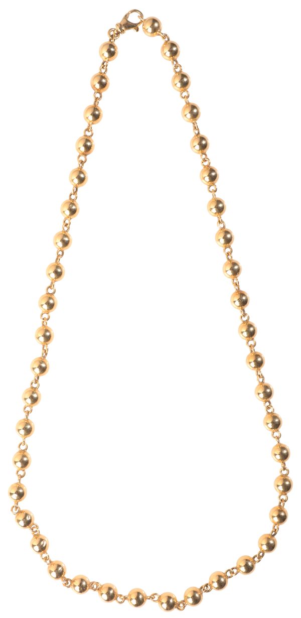 AN 18CT GOLD NECKLACE