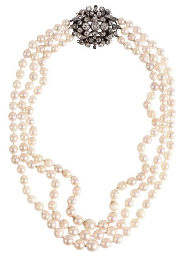 AN ANTIQUE THREE ROW PEARL AND DIAMOND CHOKER NECKLACE