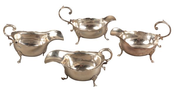 A PAIR OF EDWARD VII SILVER SAUCE BOATS