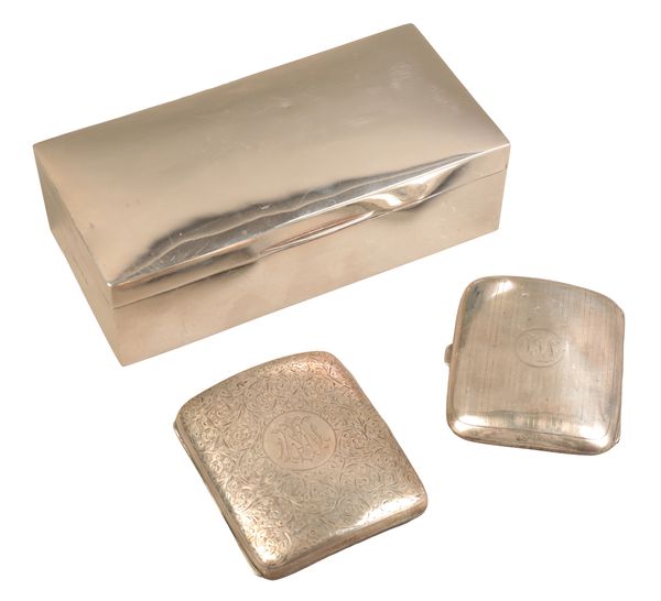 A GEORGE V SILVER CIGARETTE BOX