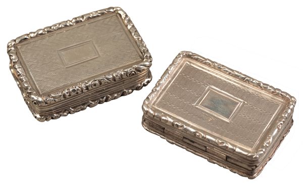 A GEORGE IV SILVER VINAIGRETTE