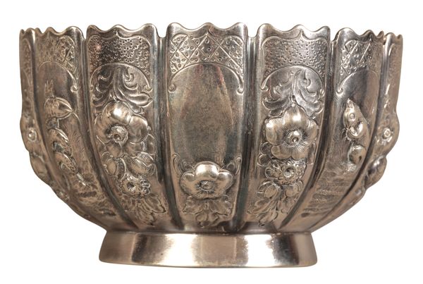 A VICTORIAN SILVER BOWL