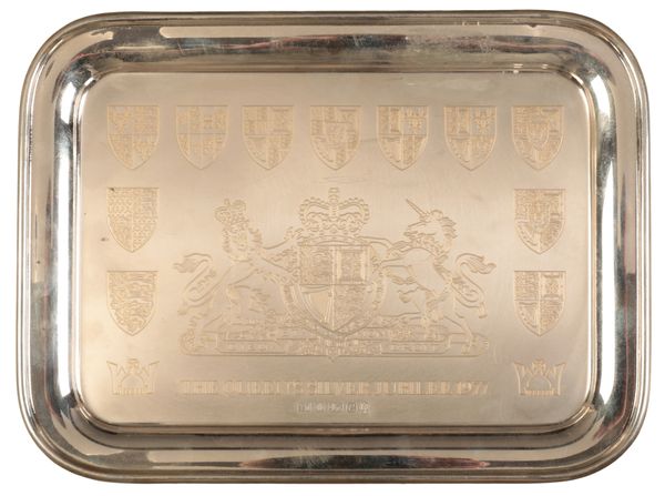 AN ELIZABETH II SILVER JUBILEE TRAY