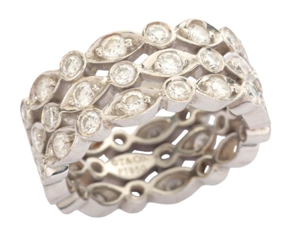TIFFANY & CO.: A DIAMOND DRESS RING