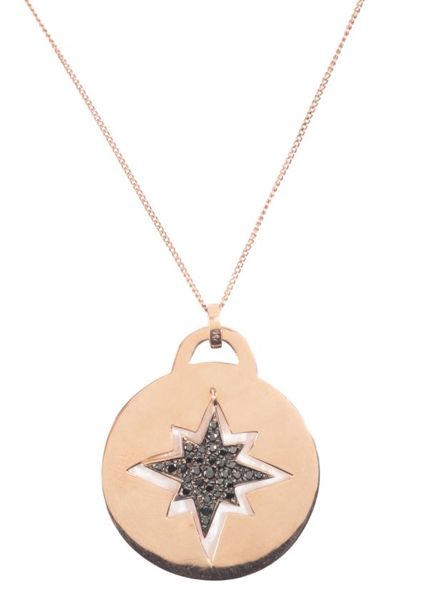 A DIAMOND STAR PENDANT NECKLACE