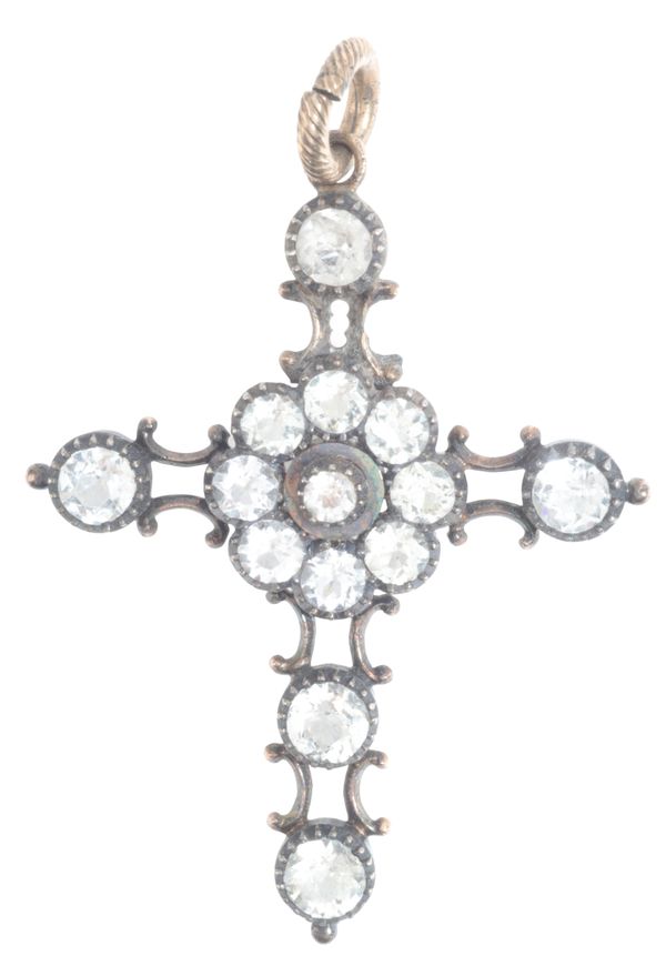 AN ANTIQUE PASTE CROSS PENDANT