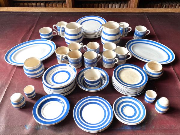 A COLLECTION OF BLUE AND WHITE STRIPED EARTHENWARES