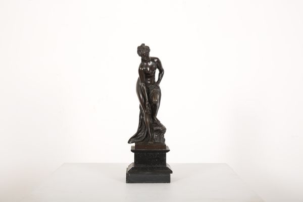 A BRONZE FIGURE OF 'VENUS AU BAIN' AFTER CHRISTOPHE-GABRIEL ALLEGRAIN (1710-1795)