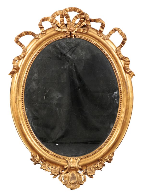 A GILTWOOD MIRROR