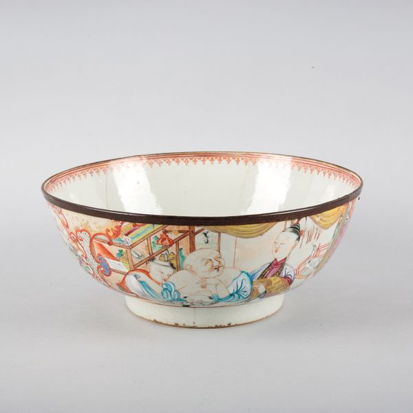 A CHINESE EXPORT PORCELAIN FAMILLE ROSE PUNCH BOWL