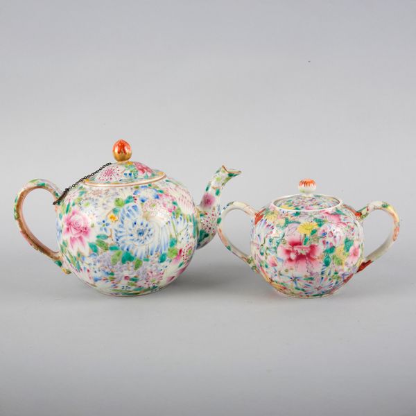 A CHINESE PORCELAIN MILLEFLEUR TEAPOT