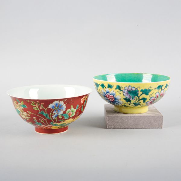 TWO SIMILAR CHINESE PORCELAIN FAMILLE ROSE BOWLS