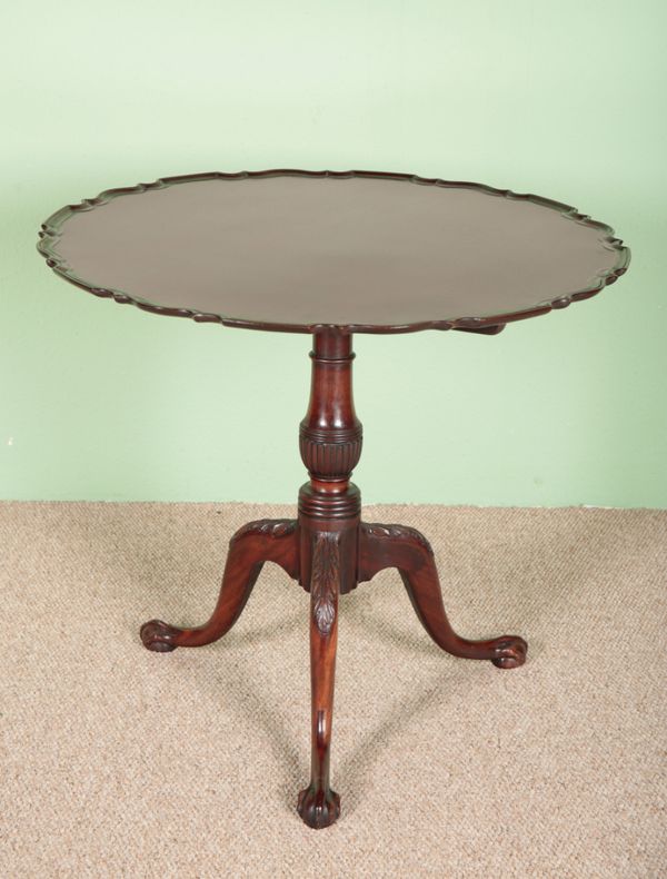 A GEORGE III STYLE MAHOGANY TRIPOD TABLE