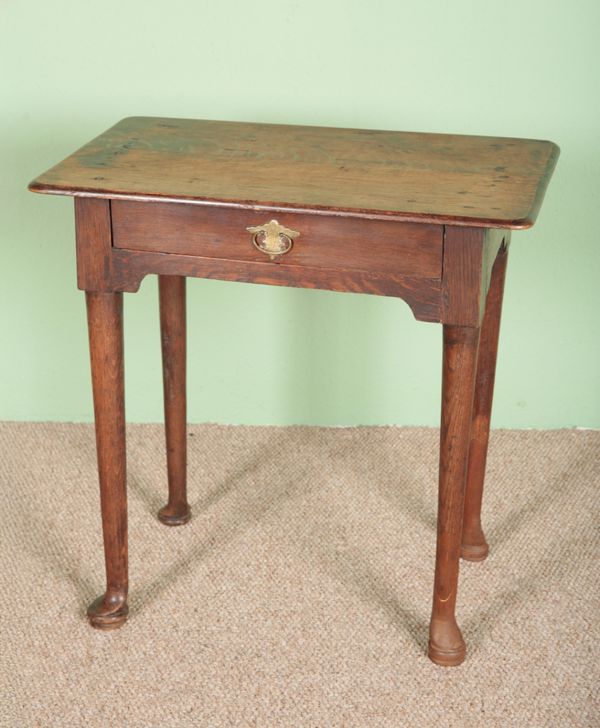 AN OAK SIDE OR OCCASIONAL TABLE