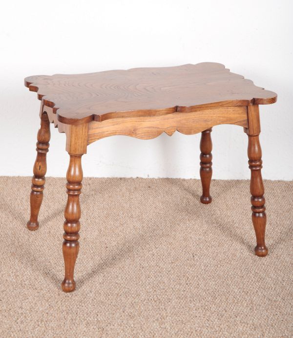 AN EDWARDIAN ELM OCCASIONAL TABLE