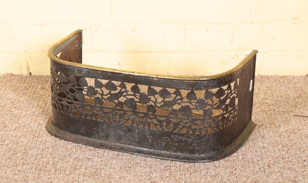 A VICTORIAN STEEL AND BRASS NURSERY FENDER